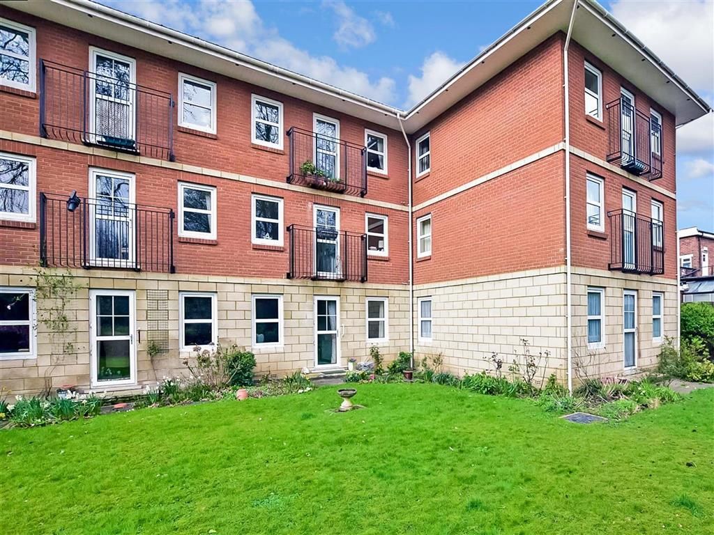 2 bed flat for sale in Roebuck Close, Reigate, Surrey RH2 Zoopla