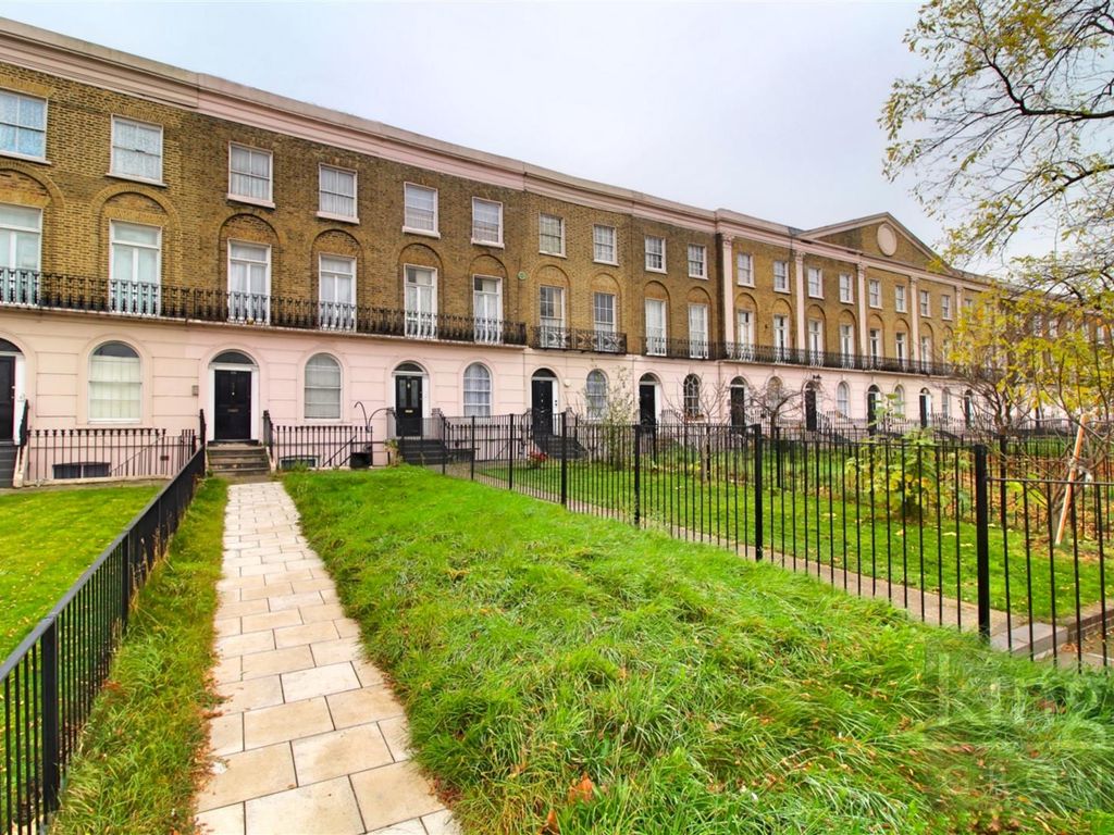 5 bed town house for sale in The Crescent, Edmonton N9, £625,000 Zoopla