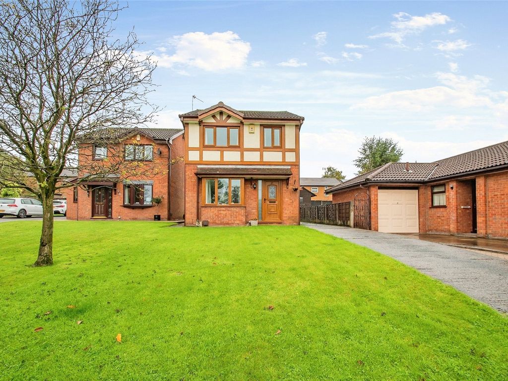 3 bed detached house for sale in Stainton Road, Radcliffe, Manchester