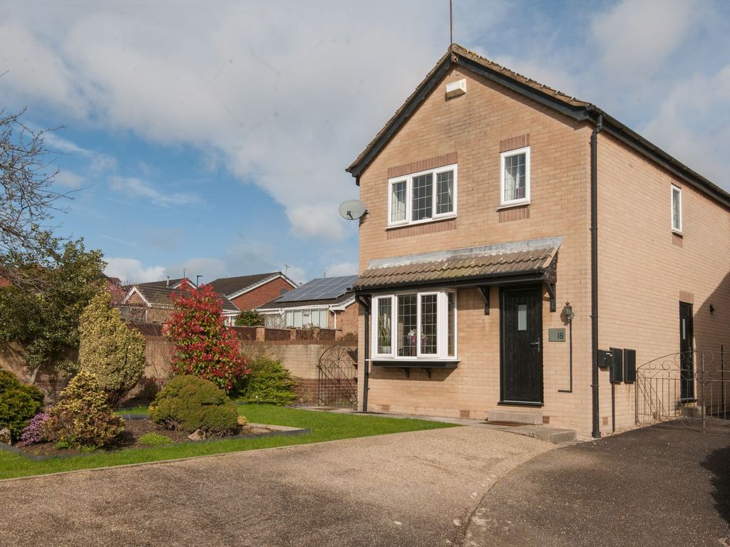 3 bed detached house for sale in Farmoor Gardens, Sothall S20 Zoopla