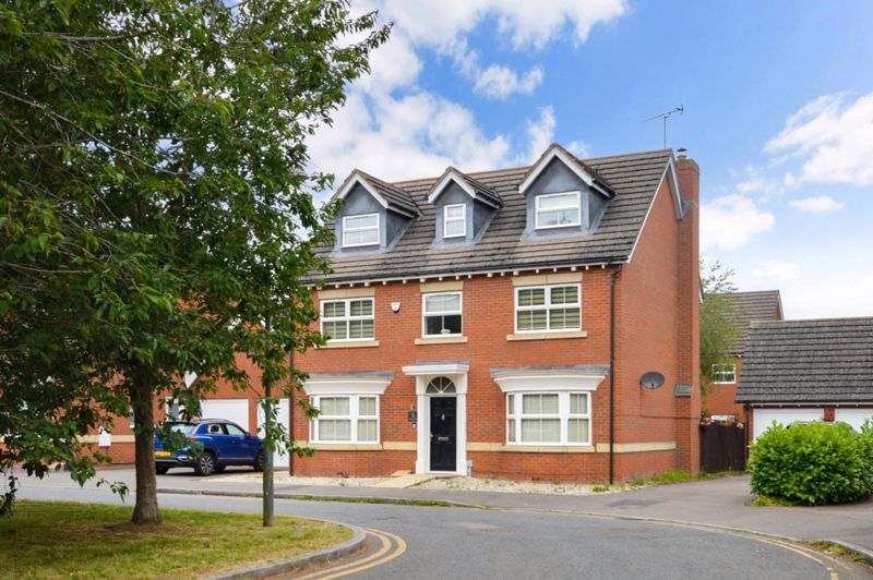 5 bed detached house for sale in Tamarisk Way, Weston Turville