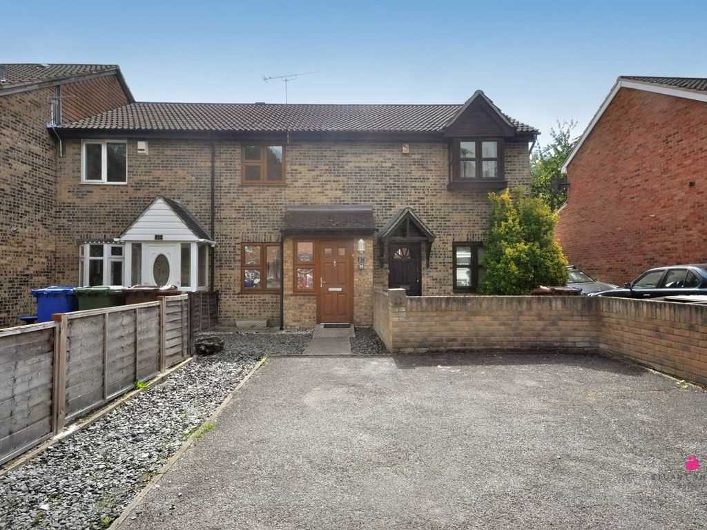 2 bed terraced house for sale in Bankfoot, Badgers Dene, Grays RM17, £