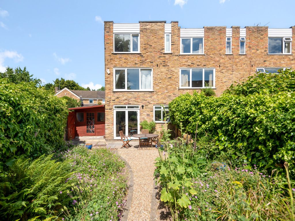 Townfield, Rickmansworth, Hertfordshire WD3  