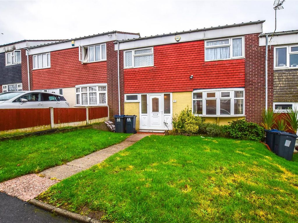 4 bed terraced house to rent in Giles Close, Stechford, Birmingham B33