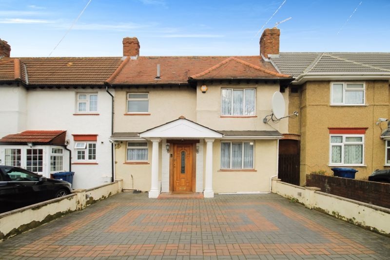 3 bed semidetached house for sale in Dormers Avenue, Southall UB1 Zoopla