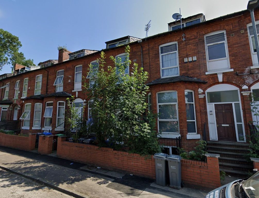 4 bed terraced house for sale in Pine Grove, Manchester M14 Zoopla