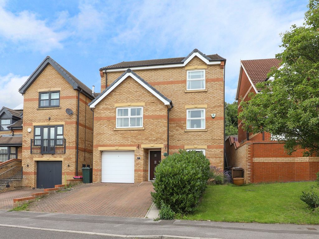 5 bed detached house for sale in Haigh Moor Way, Swallownest S26, £350,000 Zoopla