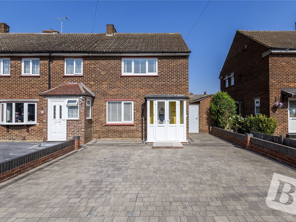 2 bed end terrace house for sale in Rembrandt Drive, Northfleet