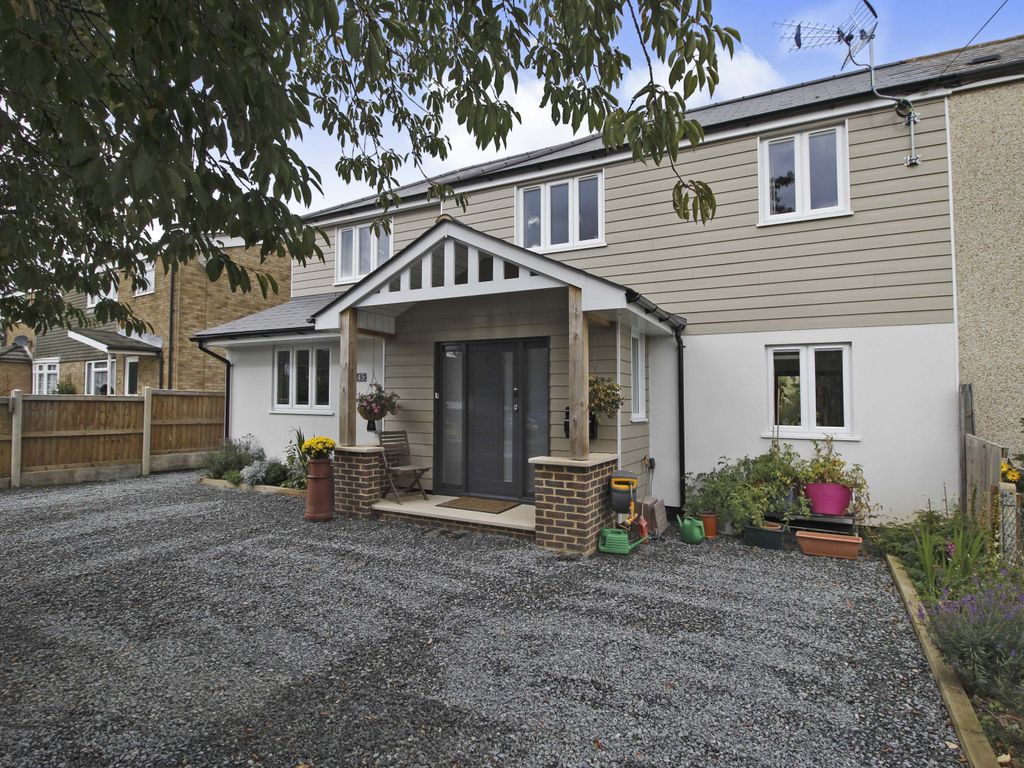 5 bed semidetached house for sale in Hall Lane, Sandon CM2 Zoopla