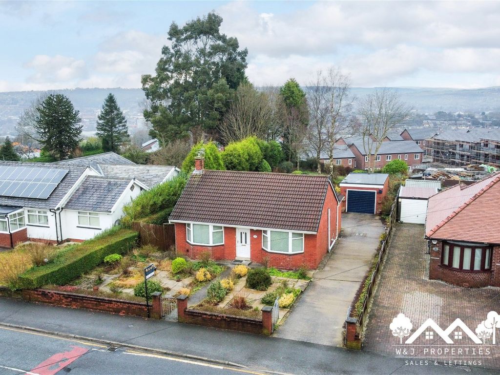 2 bed bungalow for sale in Old Bank Lane, Blackburn BB2, £199,950 Zoopla