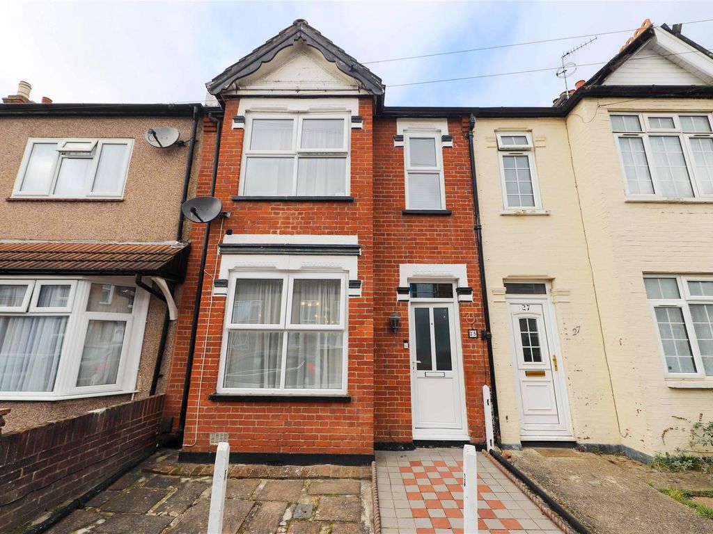 2 bed terraced house for sale in Winnock Road, Yiewsley, West Drayton