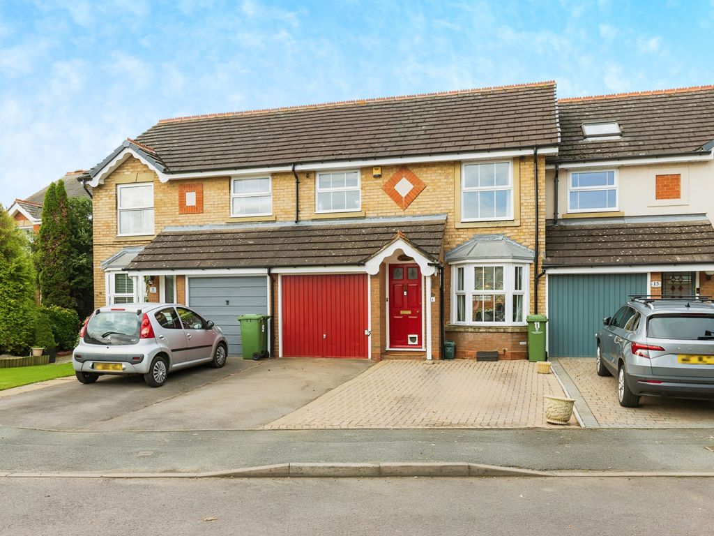 3 bed terraced house for sale in Doverhay, Cheltenham GL51, £379,995