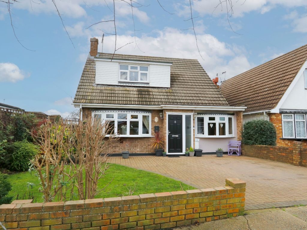 4 bed detached house for sale in Deerhurst, Thundersley, Essex SS7 Zoopla