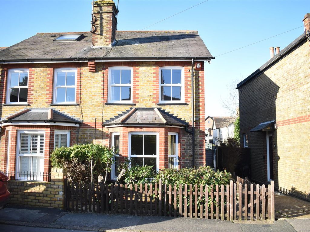 2 bed semidetached house for sale in Albert Road, Ashtead KT21, £