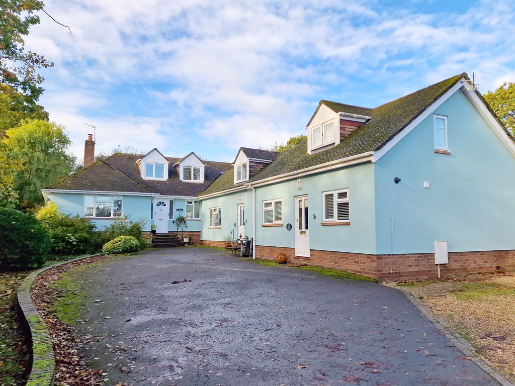 7 bed detached house for sale in Lower Buckland Road, Lymington