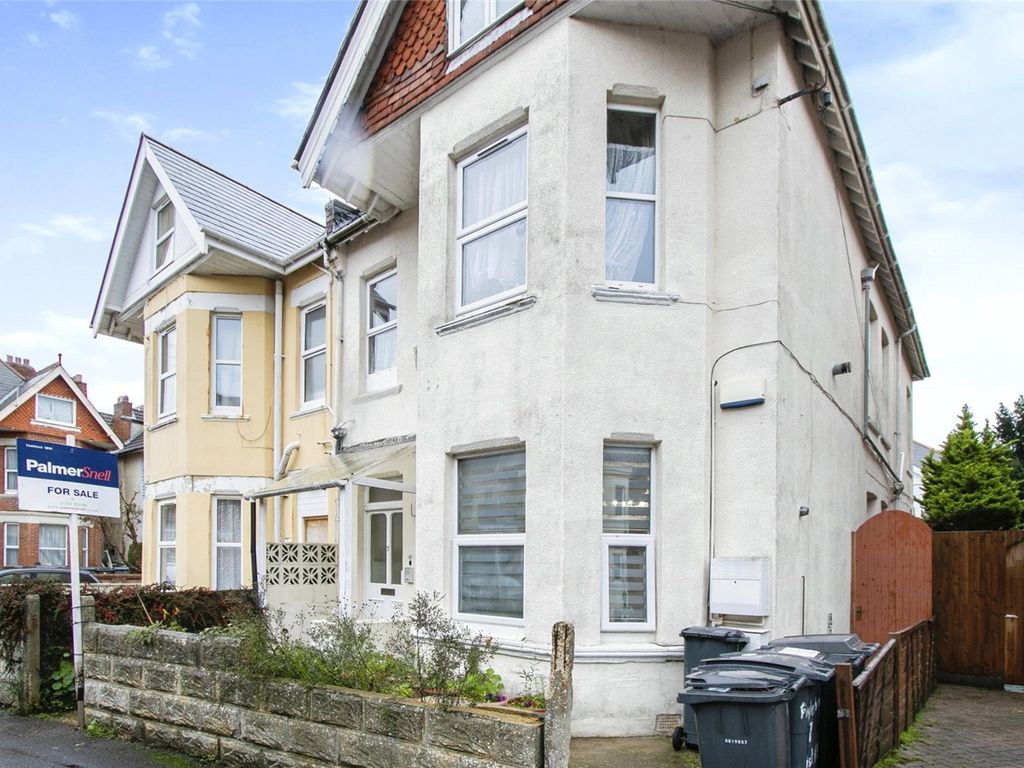 2 bed flat for sale in Aylesbury Road, Bournemouth BH1 Zoopla