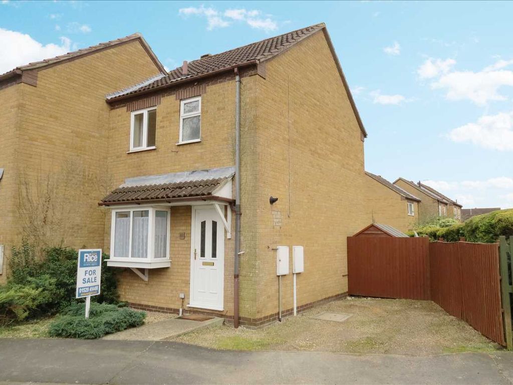 2 bed end terrace house to rent in Woodside Avenue, Sleaford NG34 Zoopla