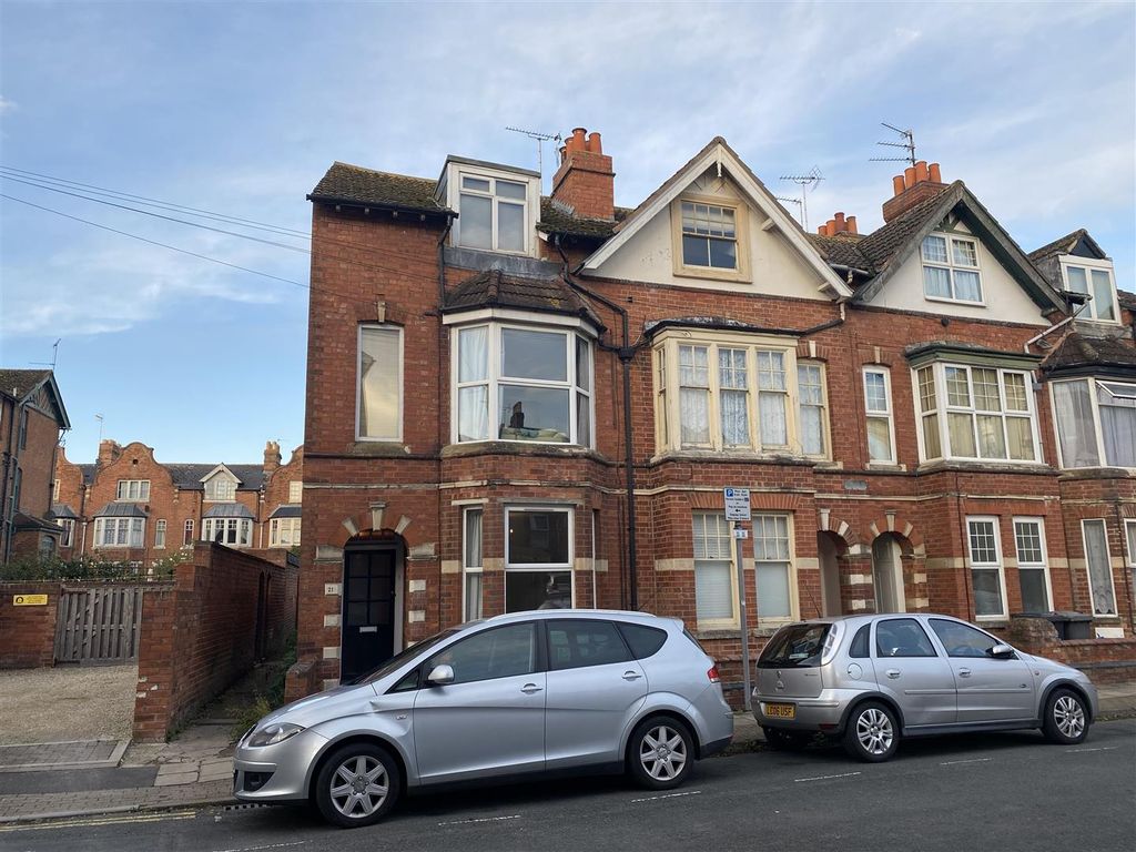 1 bed flat to rent in St. Michaels Square, Gloucester GL1 Zoopla