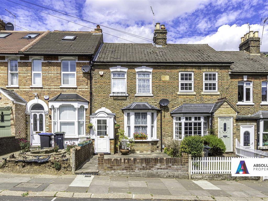 Property for sale in Chelmsford Road, London N14 Zoopla