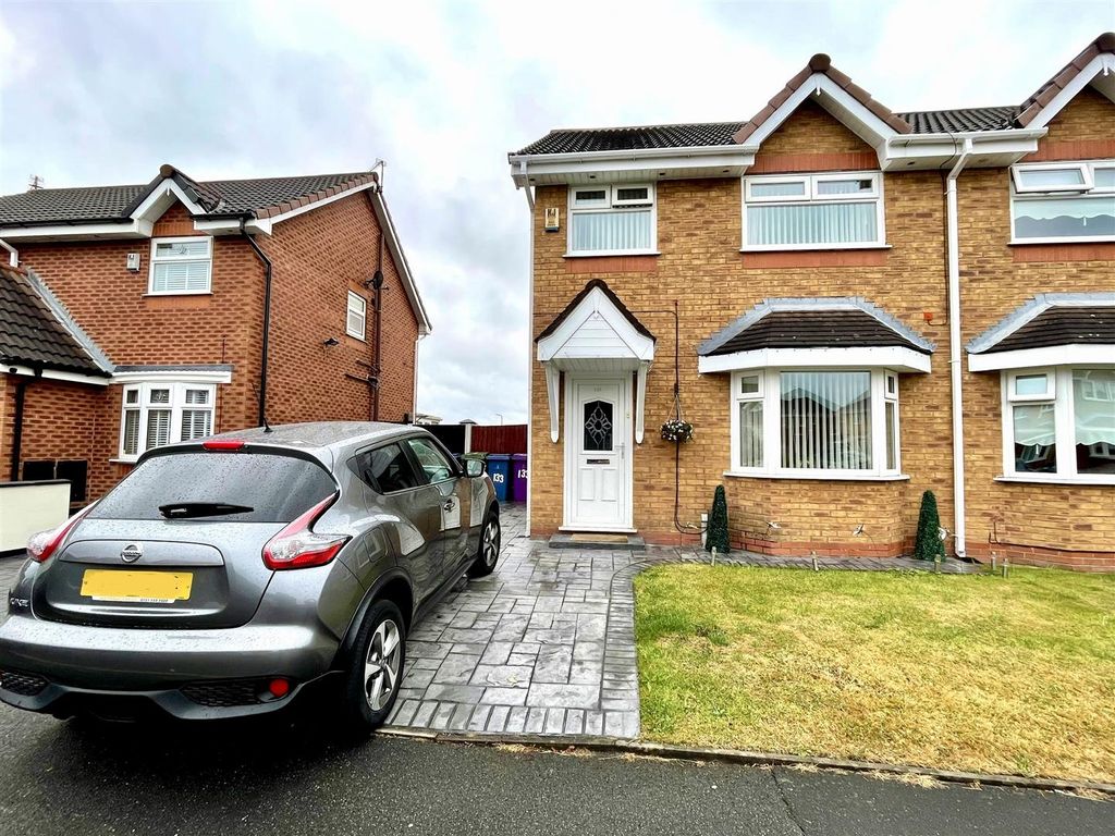 3 bed semidetached house for sale in Capricorn Crescent, Dovecot