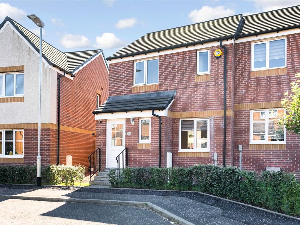 3 bed end terrace house for sale in Tillycairn Drive, Gartharmlock