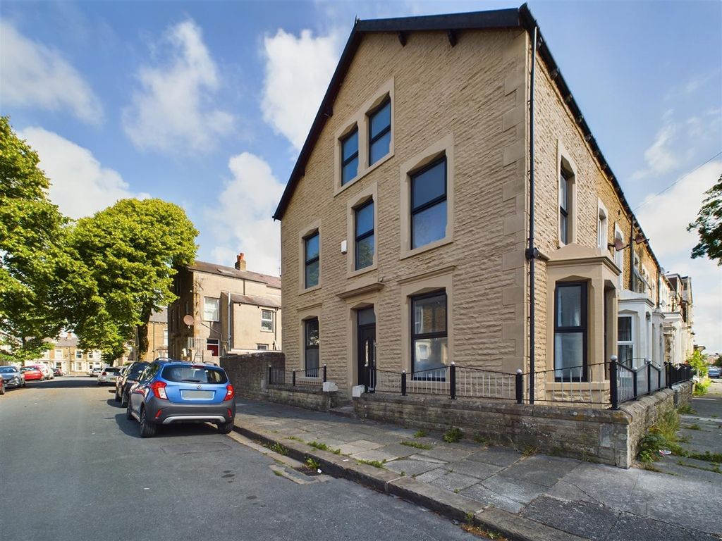 4 bed end terrace house for sale in Gardner Road, Heysham, Morecambe