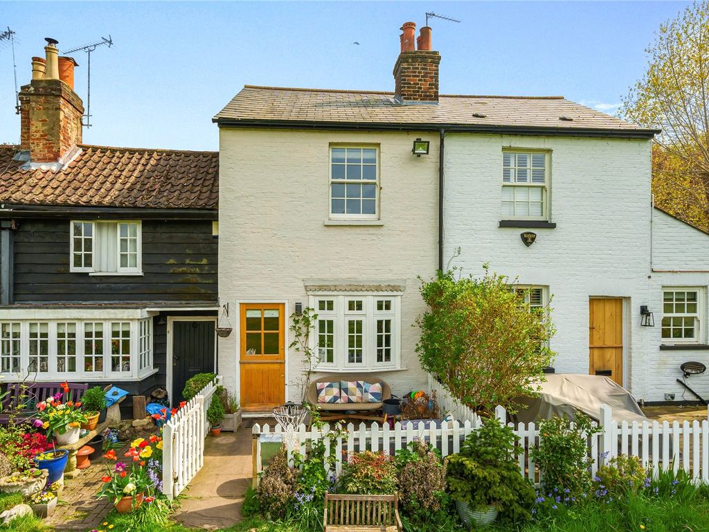 2 bed detached house for sale in Yew Tree Cottage, Portsmouth Road