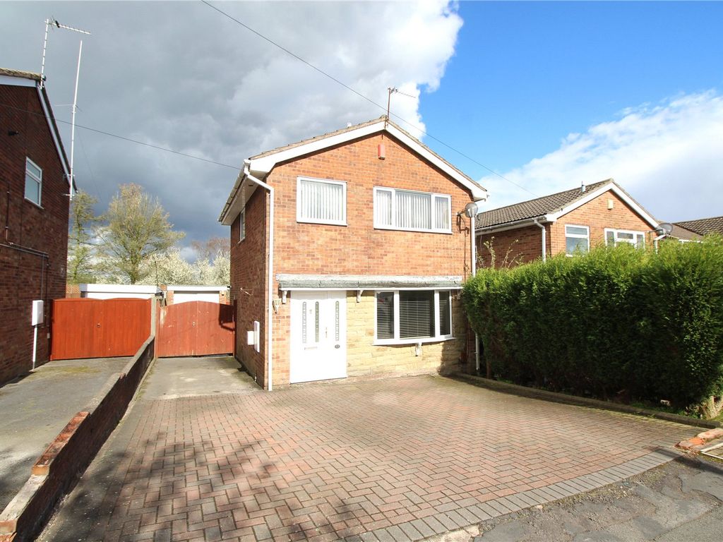 3 bed detached house for sale in Bridgnorth Grove, Chesterton