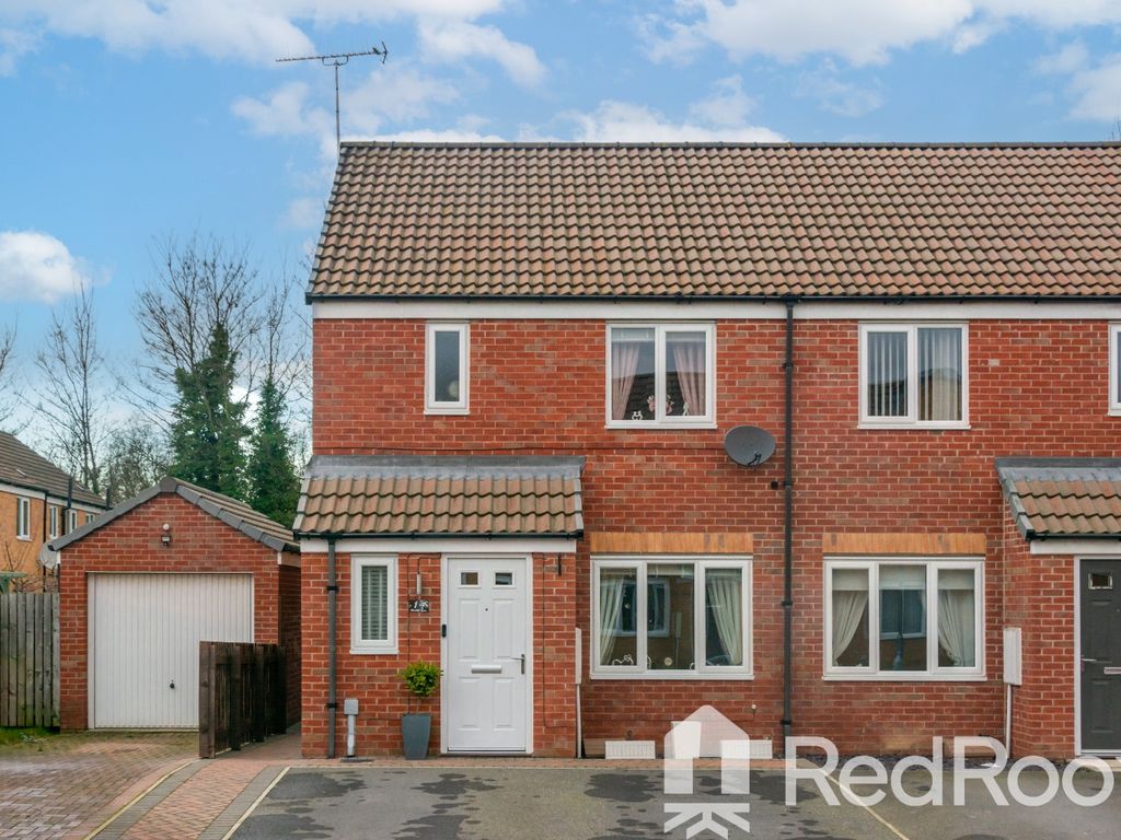 3 bed semidetached house for sale in Bluebell Mews, South Kirkby