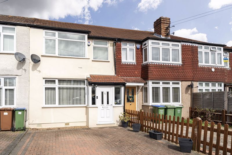 3 bed terraced house for sale in Old Farm Avenue, Sidcup DA15 Zoopla