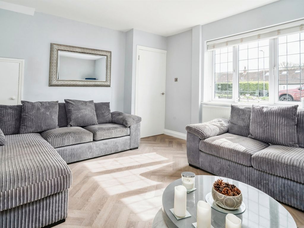 3 bed terraced house for sale in Wistlea Crescent, Colney Heath, St