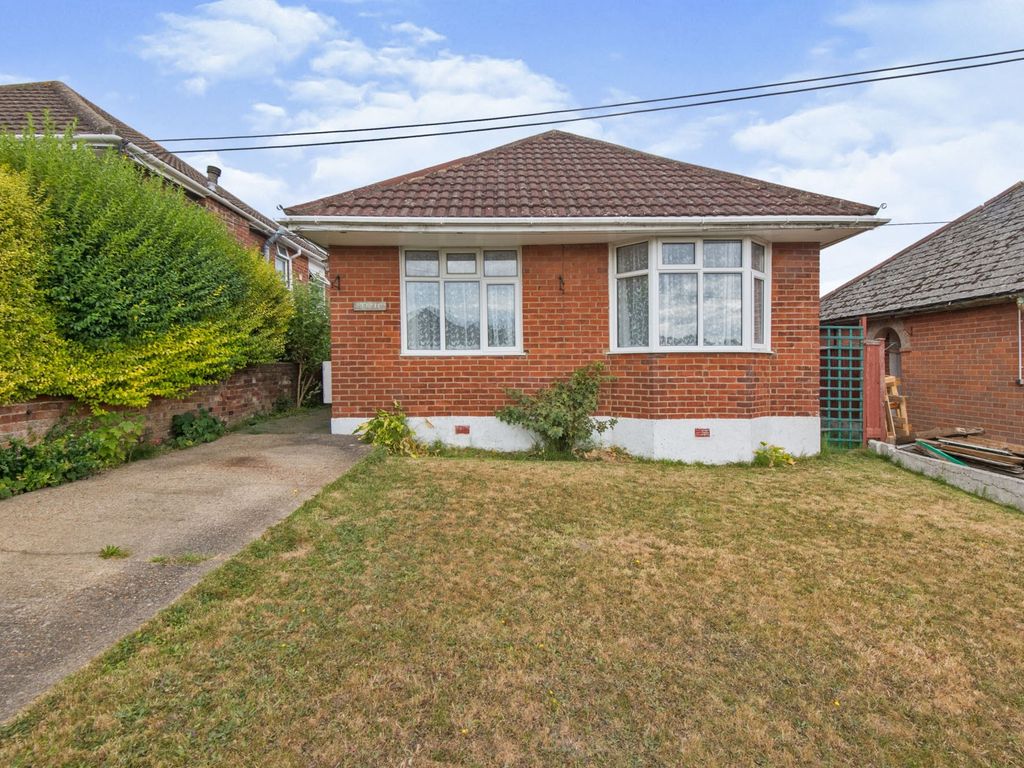 1 bed detached bungalow for sale in Spencer Road, Southampton SO19 Zoopla