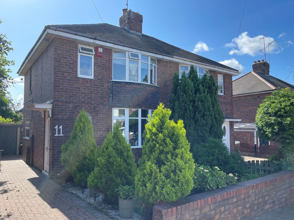 3 bed semidetached house for sale in Sunfield Avenue, Worksop S81 Zoopla