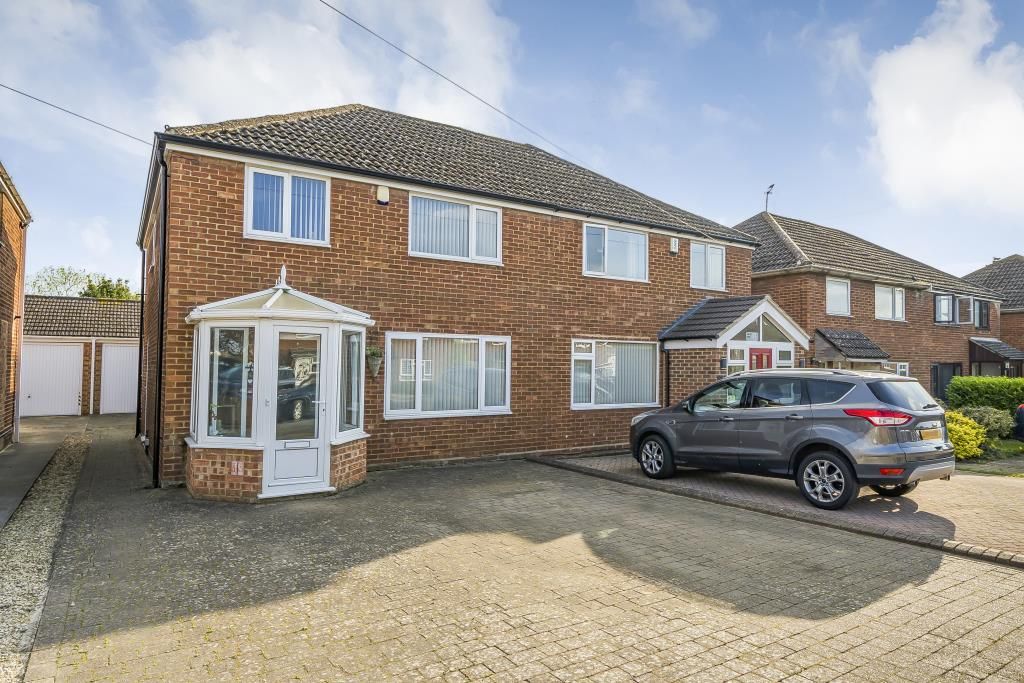 3 bed semidetached house for sale in Kidlington, Oxfordshire OX5, £425,000 Zoopla