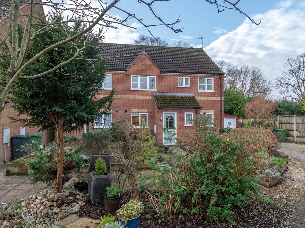 2 bed terraced house for sale in Hayes Lane, Fakenham NR21, £250,000