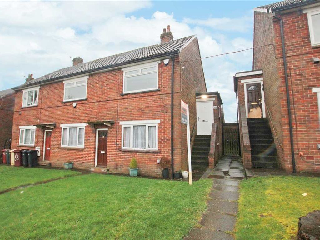 1 bed flat to rent in Crescent, Kearsley, Bolton BL4 Zoopla