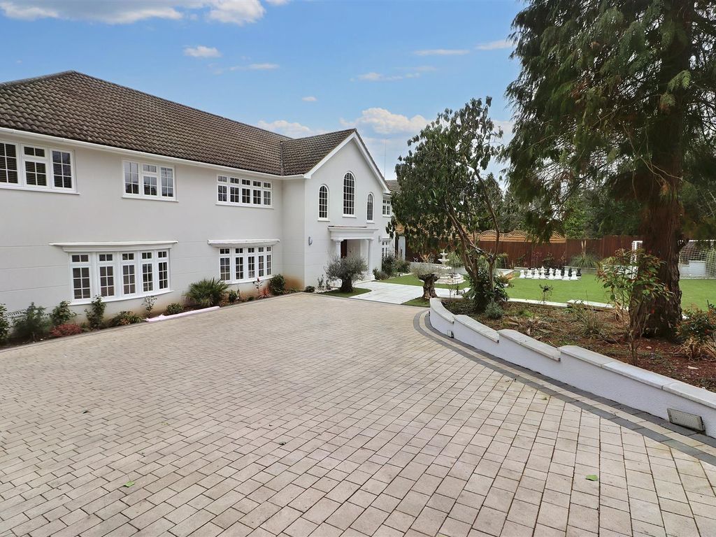 6 bed detached house for sale in Lane, Elstree WD6 Zoopla