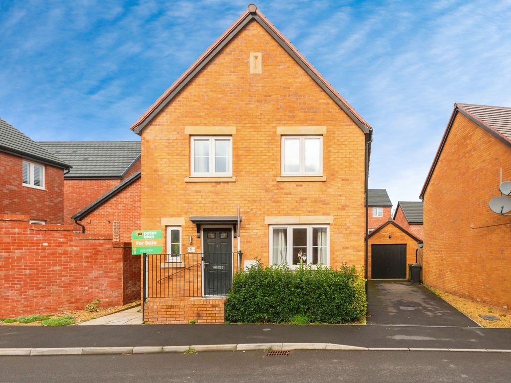 4 bed detached house for sale in Way, Lydney GL15, £300,000