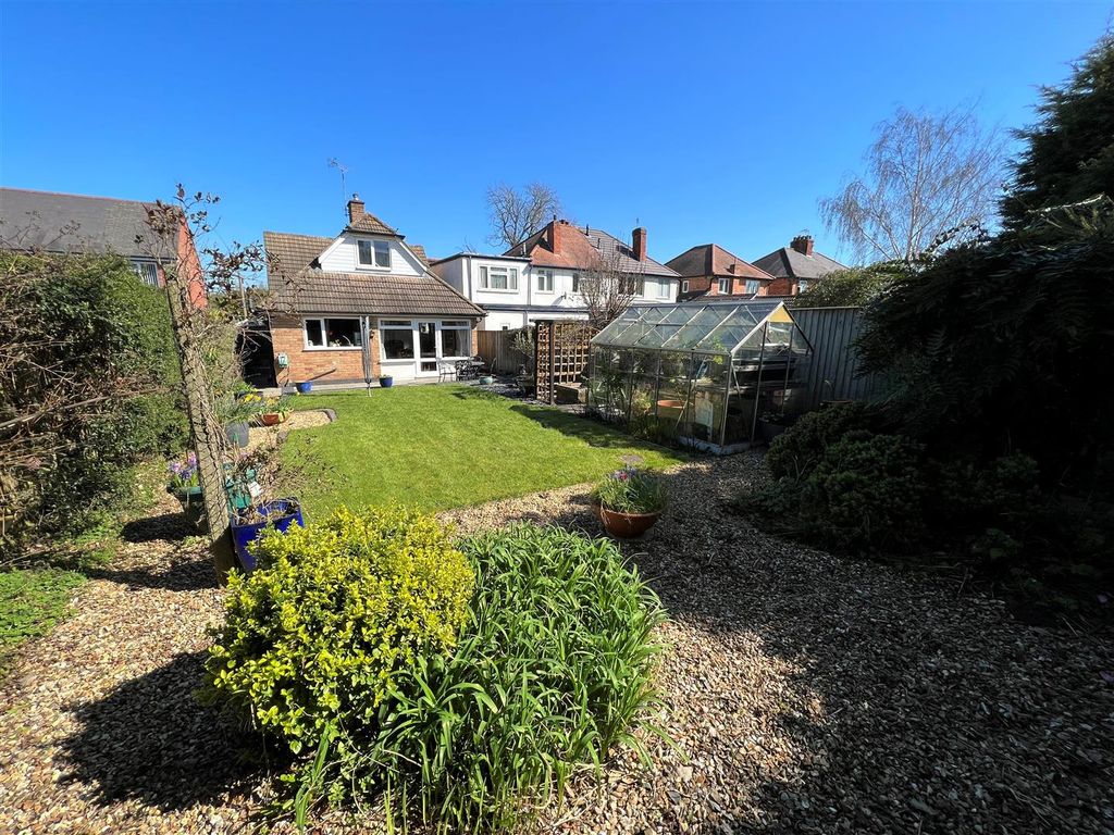 4 bed detached house for sale in Leicester Road, Quorn, Loughborough
