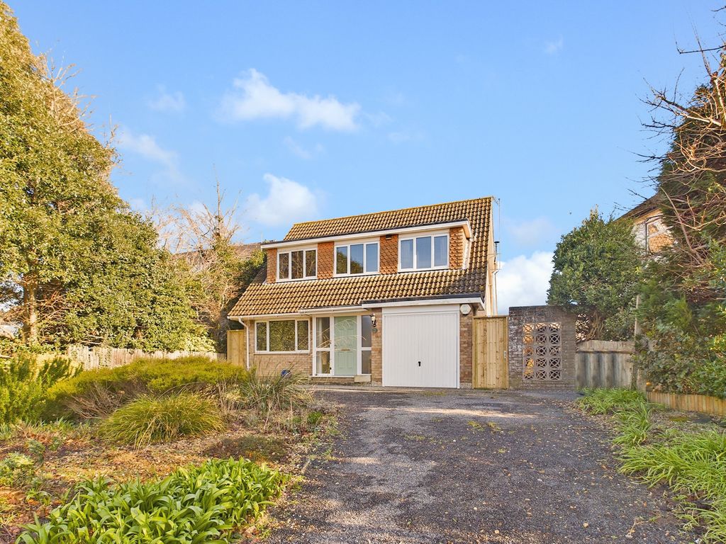 4 bed detached house for sale in Downsway, ShorehamBySea BN43 Zoopla