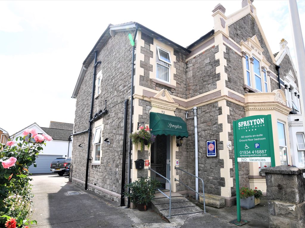 9 bed semidetached house for sale in Locking Road, WestonSuperMare