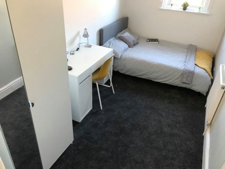 Room to rent in Kenilworth Road, Southampton SO15 Zoopla