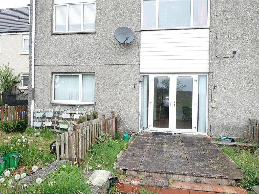 2 bed flat for sale in Drummond Place, Blackridge, Bathgate EH48, £