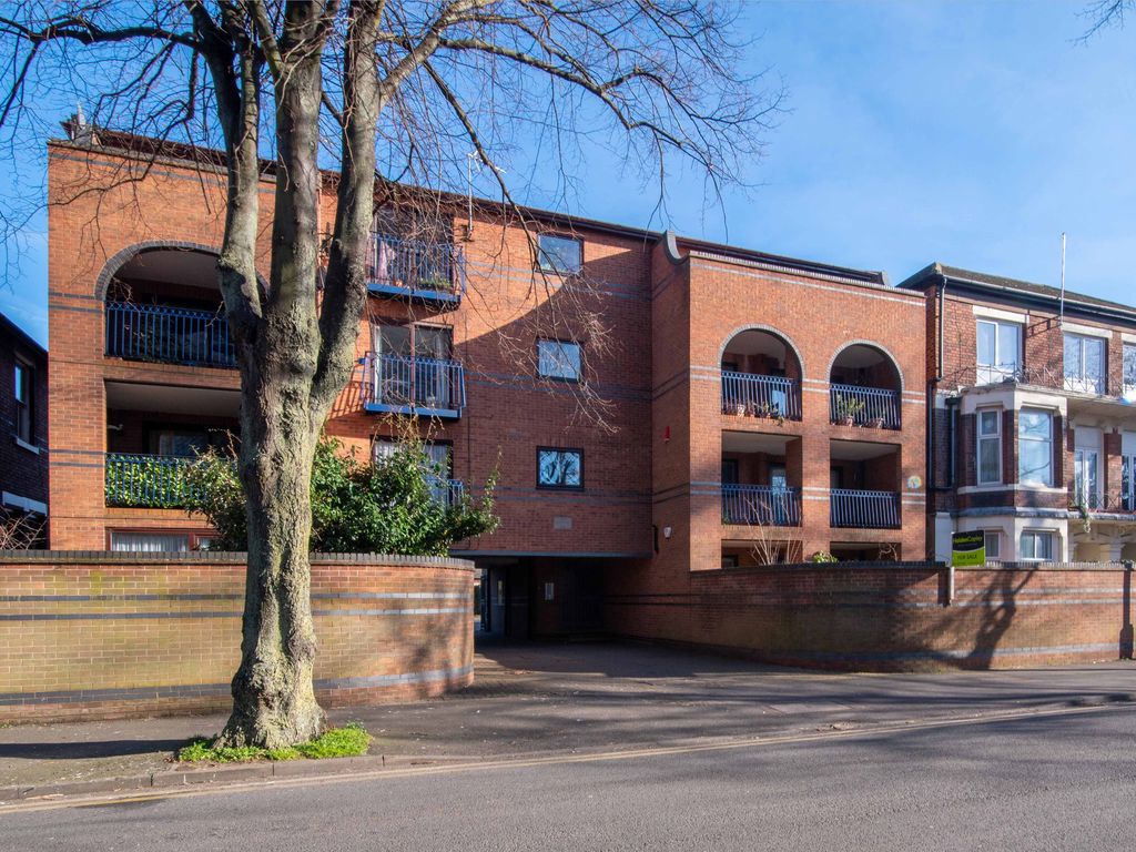 2 bed flat to rent in Fox Road, West Bridgford, Nottingham NG2 Zoopla