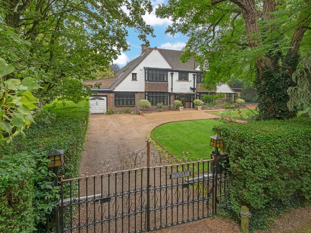 5 bed detached house for sale in b Estate, Purley, Surrey CR8, £