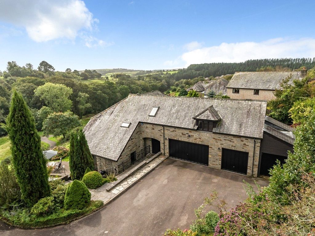 5 bed detached house for sale in Oliver Court, St. Mellion, Saltash