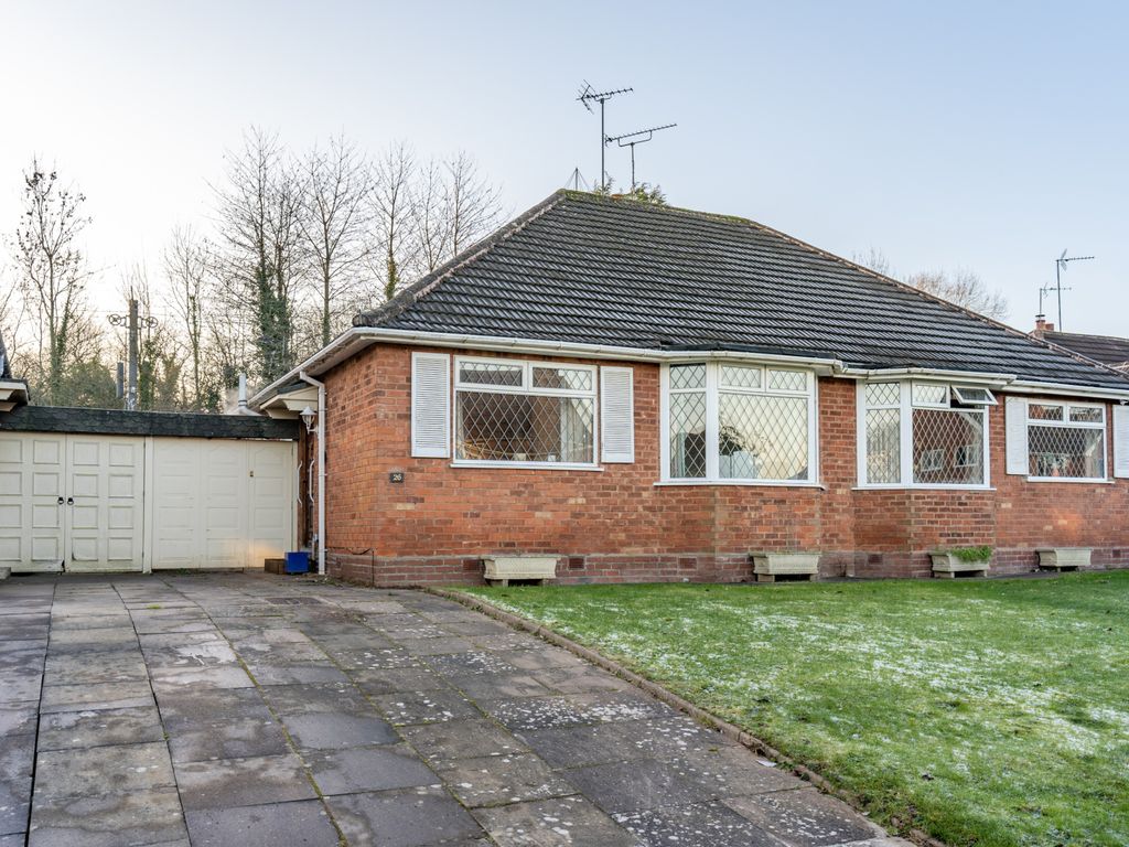2 bed semidetached bungalow for sale in Branden Road, Alvechurch B48