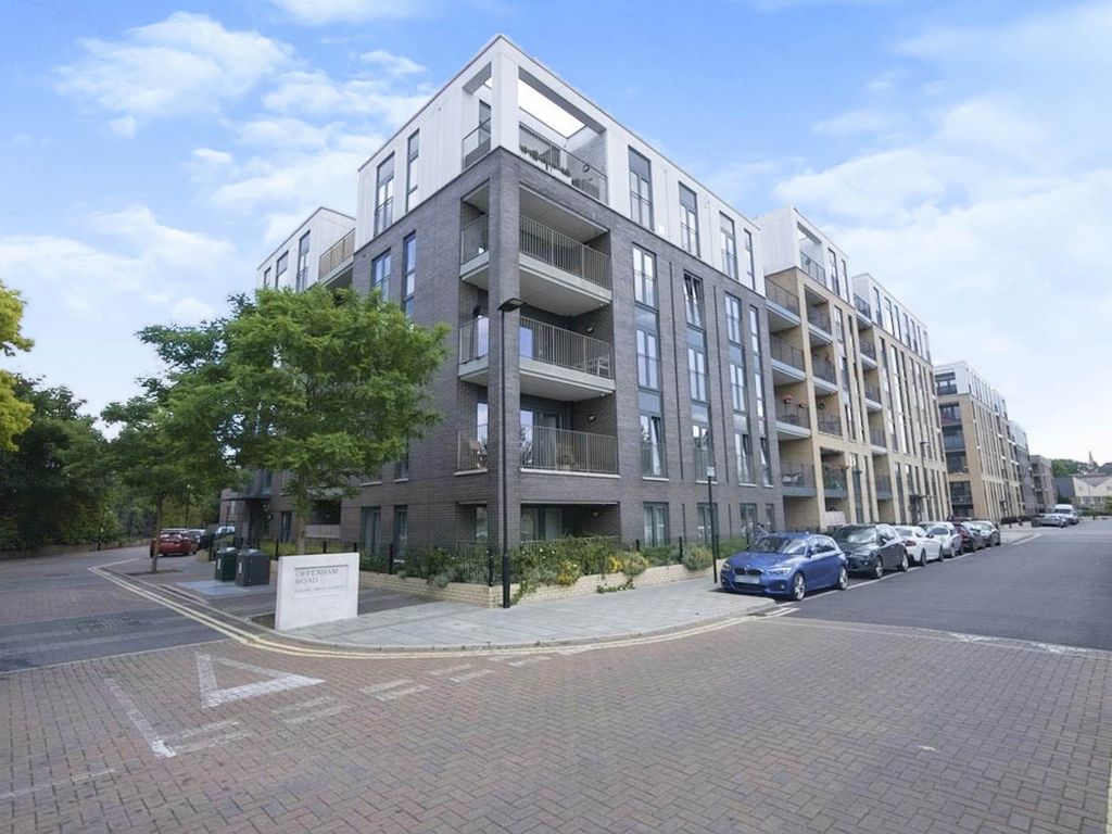 2 Offenham Road, Oval SW9