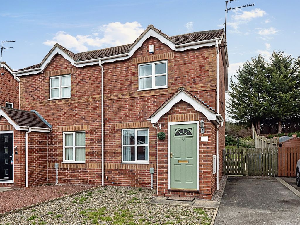 2 bed semidetached house for sale in Mast Drive, Victoria Dock, Hull HU9 Zoopla