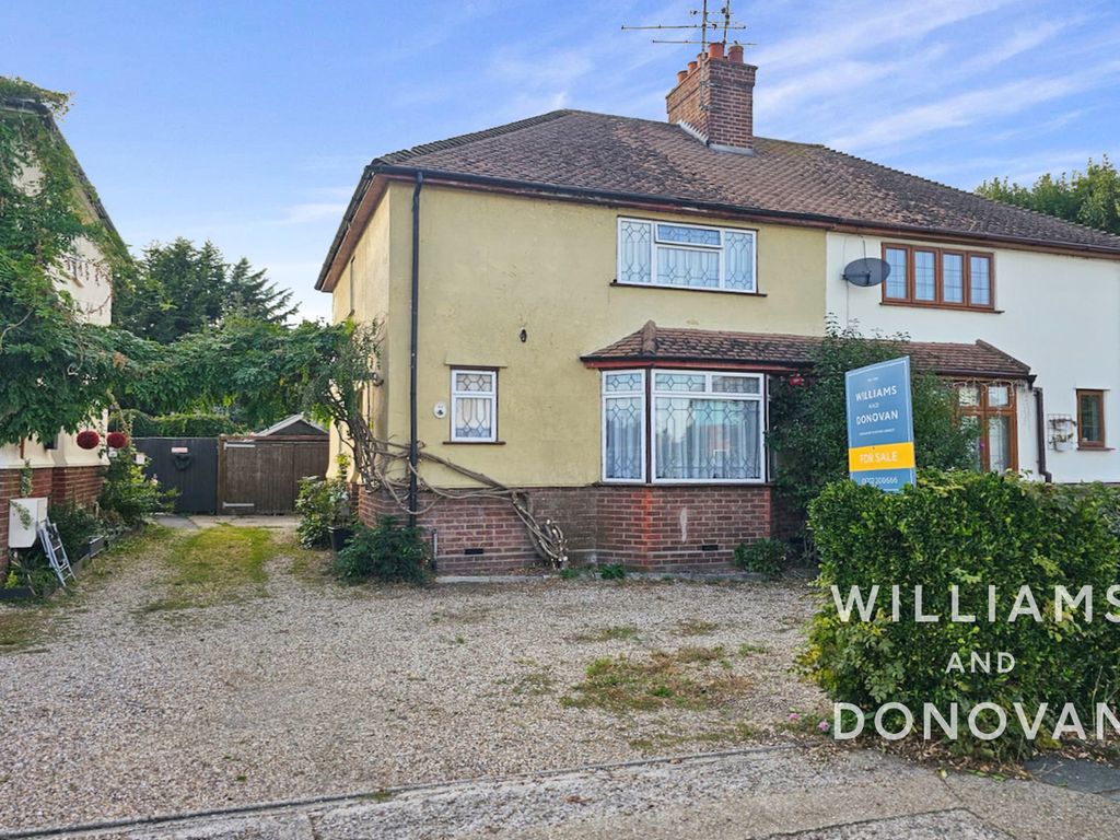 3 bed semidetached house for sale in Maltings Road, Great Baddow
